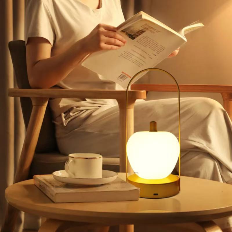 Lámpara Nocturna Portátil Recargable con Protección Ocular para Dormitorio
