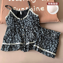 2025�¿��ļ�˯��녶��޵����؉|�����ɐ�Ů��Ҿӷ��W�t�������b