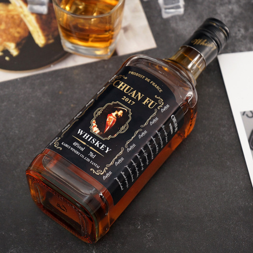 Whisky spirits wholesale manufacturer for black square bottle XO whisky popular high-proof wine