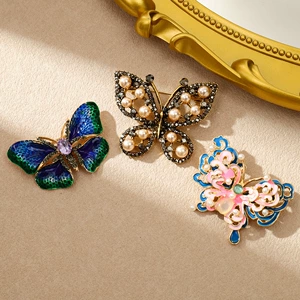 Cross-Border Light Luxury Diamond-Encrusted Butterfly Enamel Brooch, Elegant and Exquisite, High-End Personalized Decorative Clothing Brooch