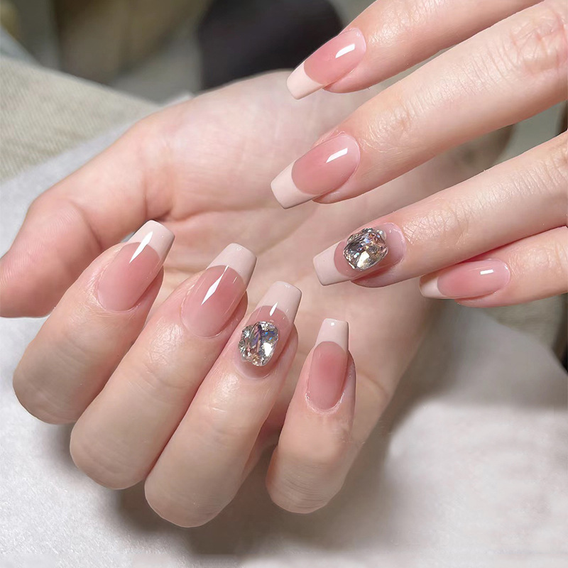 Yi danza de uñas de desgaste largo pegatinas diamante parche de uñas terminado uñas falsas en línea celebridad mismo estilo parche desmontable