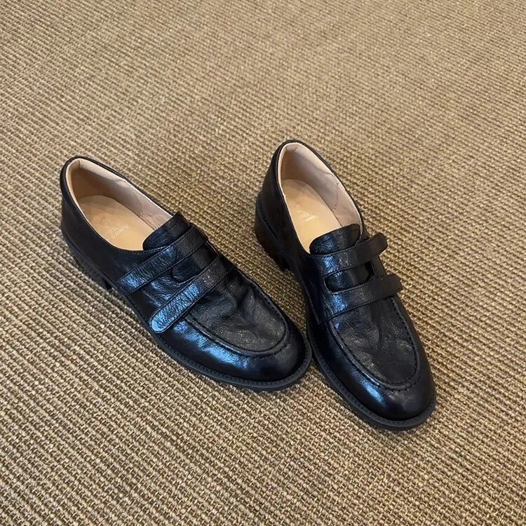 Leather version~retro British style slip-on loafers for women, versatile small leather shoes with thick heels and Velcro straps, fashionable flats Leather version~retro British style slip-on loafers for women, versatile small leather shoes with thick heels and Velcro straps, fashionable flats