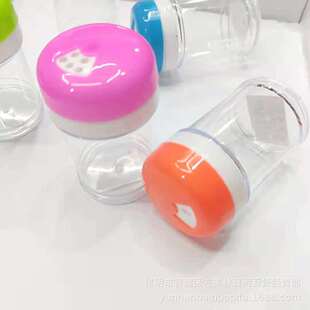 Small Plastic Toothpick Bottle, Daily Necessities, Yunnan Small Commodity Wholesale, One Yuan and Two Yuan Stall Supply