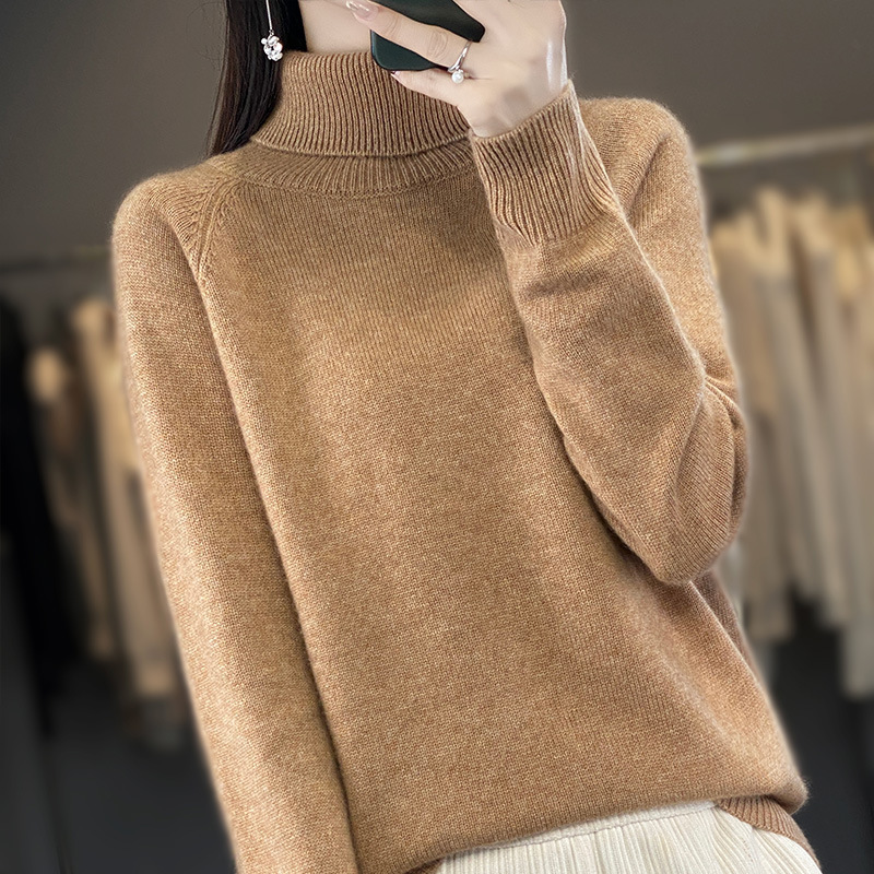 秋冬の新型高襟ウールの底のシャツは肩の長袖のセーターの女性の頭の上着の底のシャツを厚く挿します。|undefined