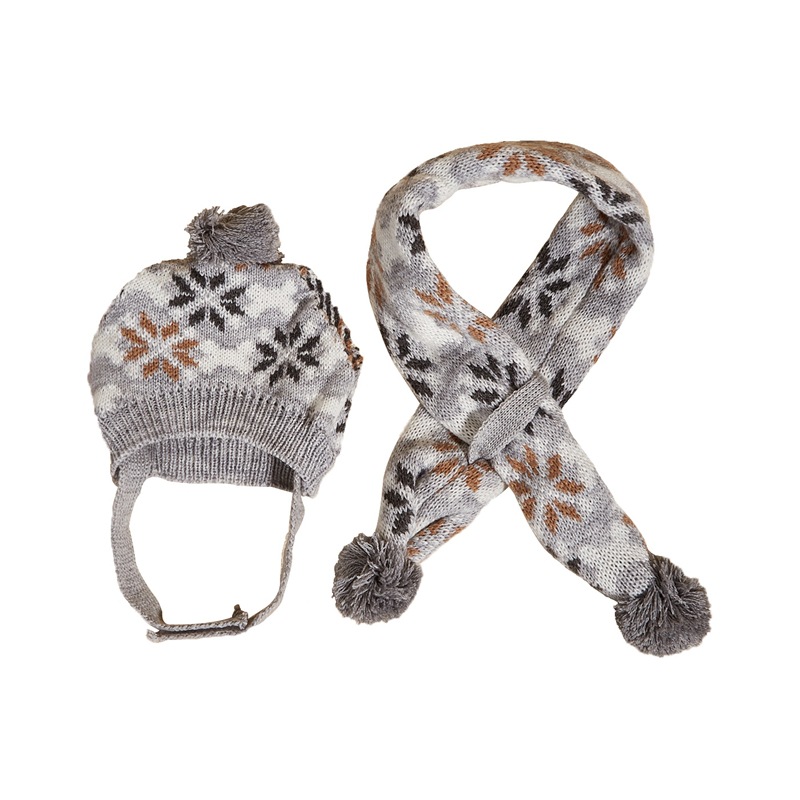 Conjunto de bufanda y gorro multicolor con diseño de copos de nieve y triángulos a cuadros para perro mascota de Navidad_voghion.com
