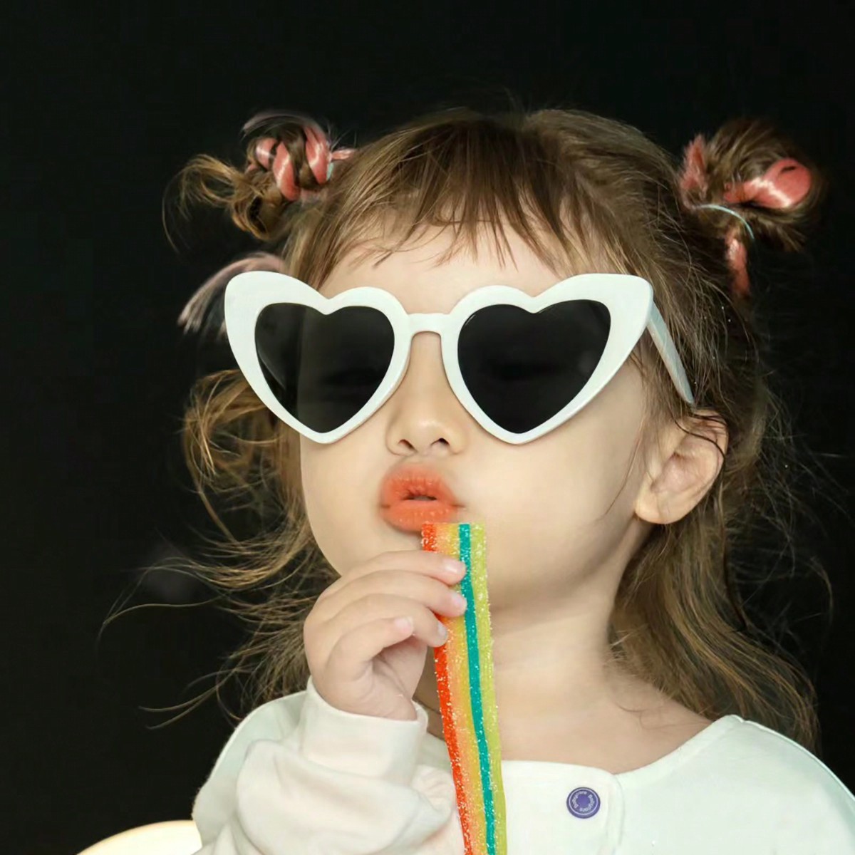 6181 dibujos animados irregular niños y niñas melocotón corazón gafas de sol de moda europea y americana nueva en forma de corazón