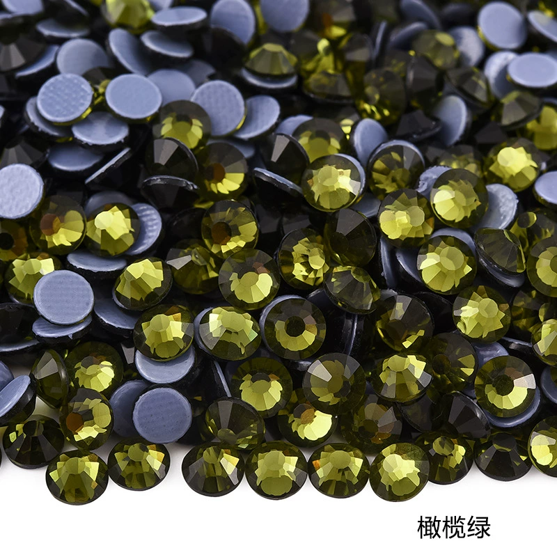 Hot‑fix rhinestones SS3–SS30, glass crystal round flat‑back, 1440 pcs per pack (hot‑melt)