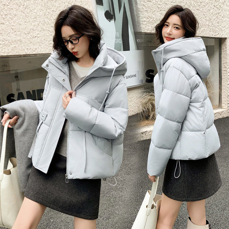 Algodón corto para mujeres 2025 nueva moda de invierno de estilo coreano abrigo de algodón plumón suelto y grueso chaqueta de algodón de fragancia