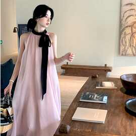 夏季新款宽松挂脖系带蝴蝶结法式温柔风ins连衣裙女海边度假裙子