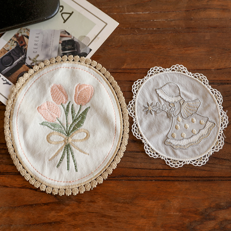French Retro Embroidered Lace Hollow Coaster Vase Mat Jewelry Display Mat Pocket Jewelry Cover Cloth Middle Ancient Placemat