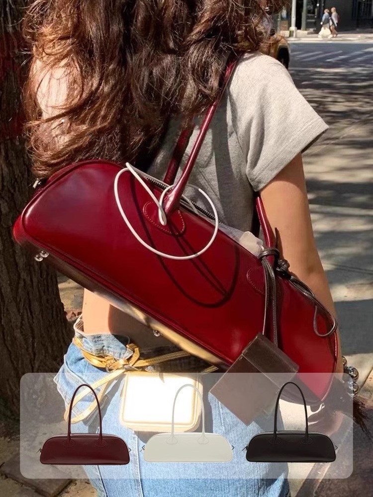 韩国小众设计红色fottsfotts法棍包女腋下单肩保龄球波士顿手提包