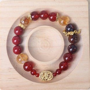 �t������Ů�����S�����̽���͹���ˇ�L�ճ����������Ʒ