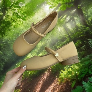 Versatile Lightweight Soft-Soled Round-Toe Shallow Mouth Retro Skirt Shoes New 2025 Spring and Summer French Mary Jane Shoes