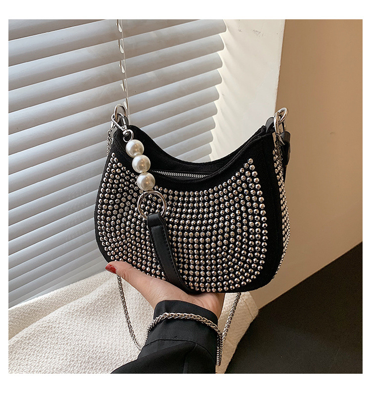 Wholesale Fashion Bright Diamond One-shoulder Underarm Bag Nihaojewelry display picture 1