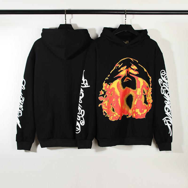 Jaqueta de algodão puro Travtt com a marca Kirin, modelo "arm flame purgatory", para casais._voghion.com