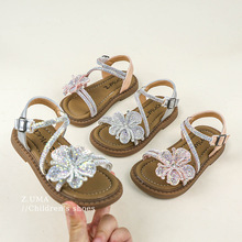 女童凉鞋2025夏季新款儿童花朵闪亮公主鞋女孩露趾鞋学生软底鞋