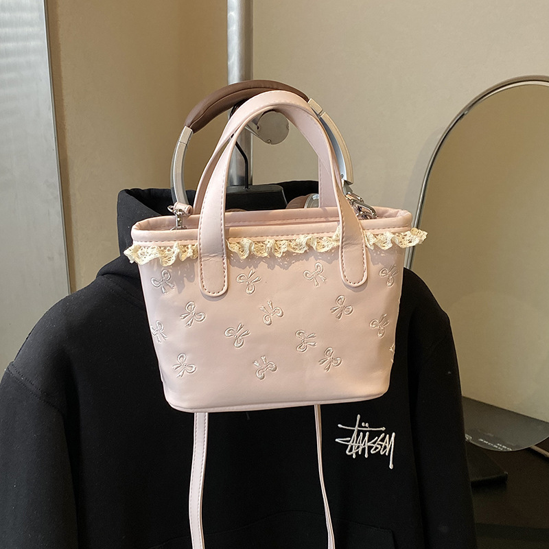Rosa en bolsa desnuda
