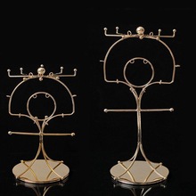 ��������^��ӽ���չʾ�ܻʹ��P�ڹ��b�Ʒ��м�Ӱ�Ƿ��õ���