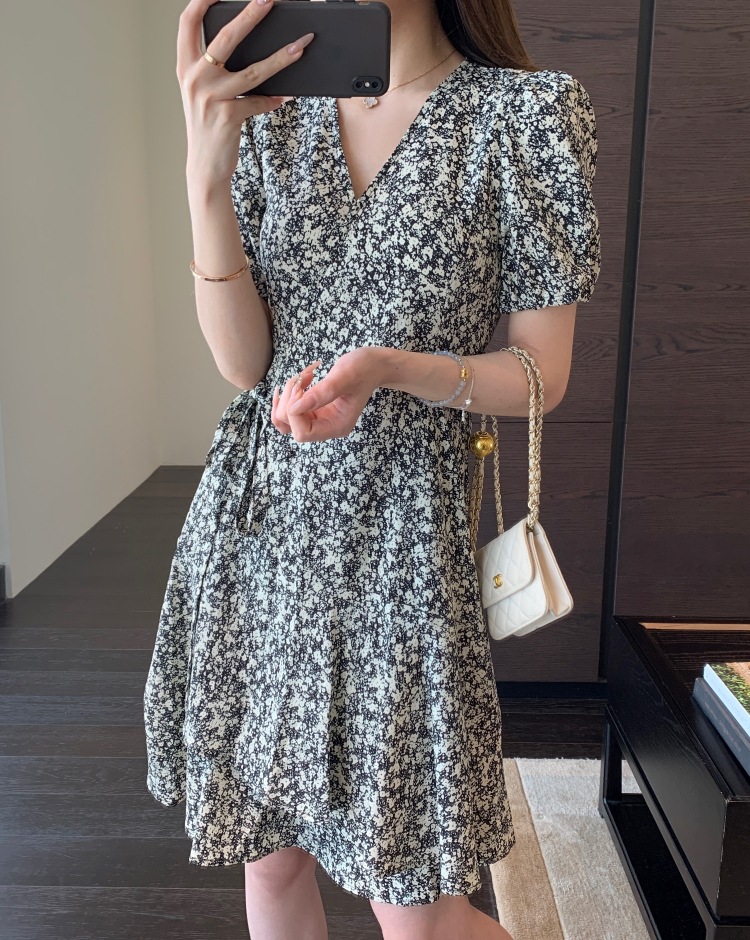 Women's French Retro Chiffon Floral Dress Image 5