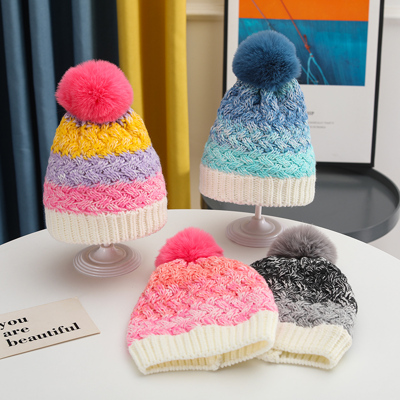 Girl's Cartoon Style Sweet Simple Style Color Block Wool Cap display picture 1