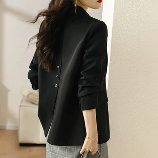 卡其色西装外套女春秋款2026新款韩版休闲气质洋气百搭小西服
