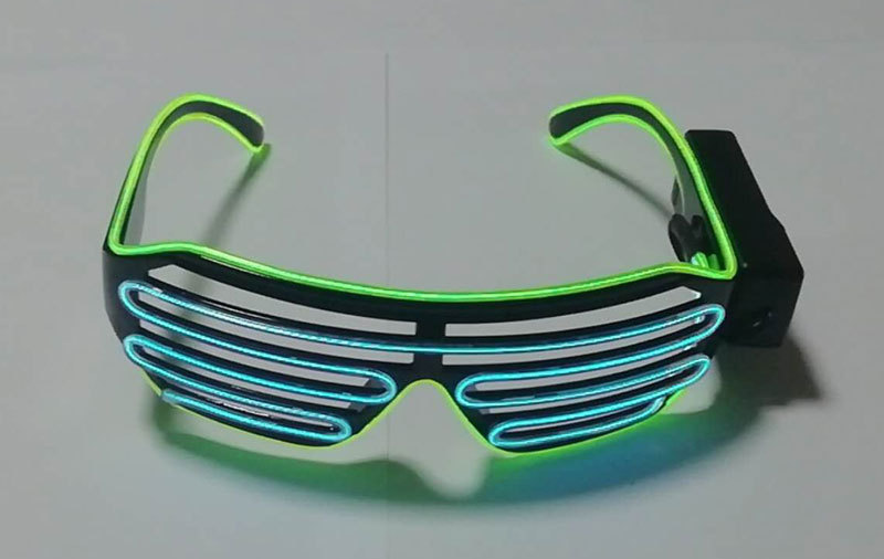 Modelo bicolor: verde fluorescente + azul hielo