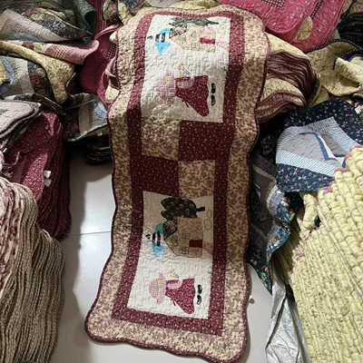 Door Mat, Fabric Quilted Anti-Slip | Avtomobil döşəmə paspasları - little-red-riding-hood-comes-home-bedside-mat-or-car-mat-for-rear-seat-50x135cm
