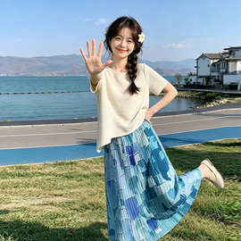 三宅风褶皱套装女装2026新款两件套夏季印花半身长裙子女小个子
