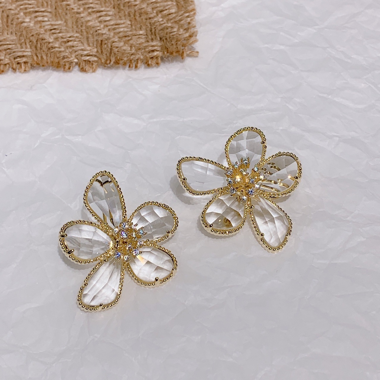 Exaggeration Earrings the republic of korea temperament senior A small minority Design Summer fund Flower Sterling Silver Ear Studs Earrings