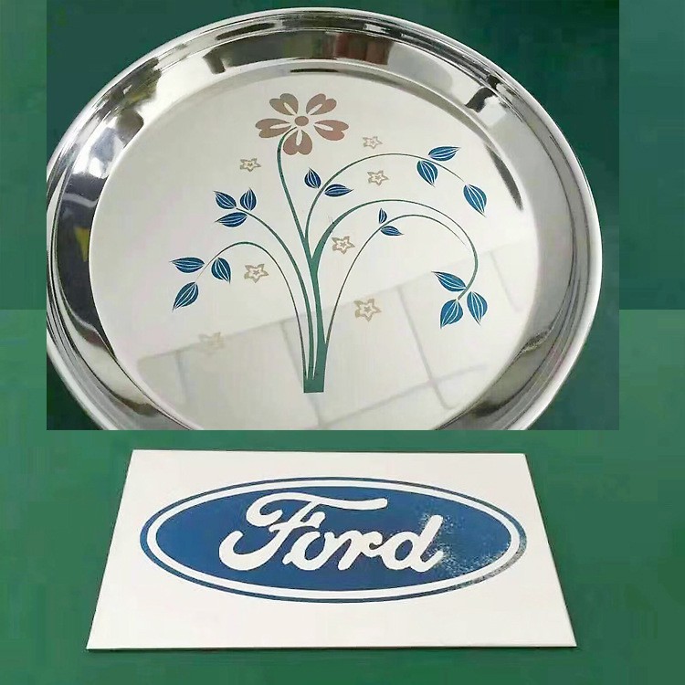 13764658183_964363610