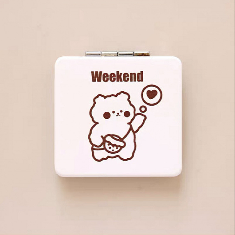 Lindo espejo pequeño Sanrio Kulomi espejo de maquillaje portátil de alto valor espejo de maquillaje portátil dormitorio de estudiantes espejo de maquillaje plegable