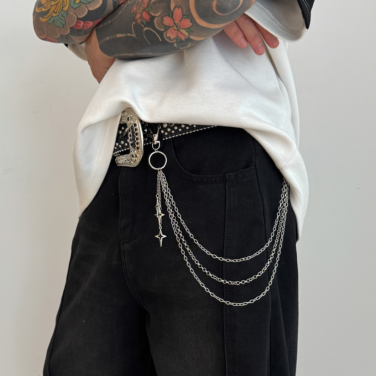 Hip-Hop-Punk-Cross-Metal-Hose, hochwertiges Tragegefühl, Herren-Nischen-Rock-Jeans mit Taillenkette_voghion.com