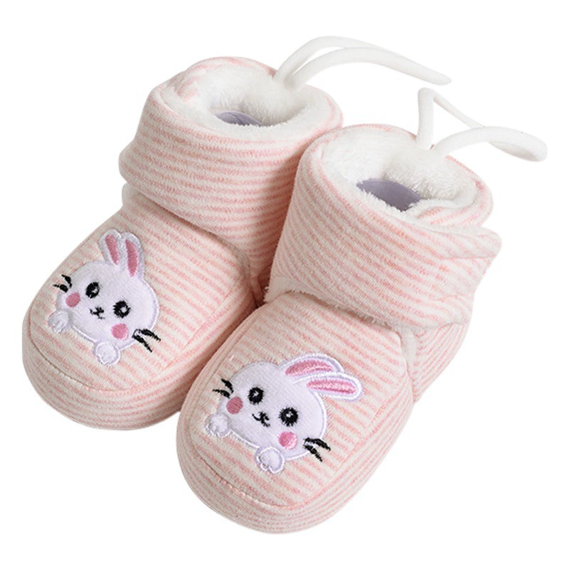 Детские хлопчатобумажные туфли со средним верхом для 6-12 месяцев зимой на флисовой подкладке с мягким низом для сохранения тепла и предотвращения обуви для новорожденных