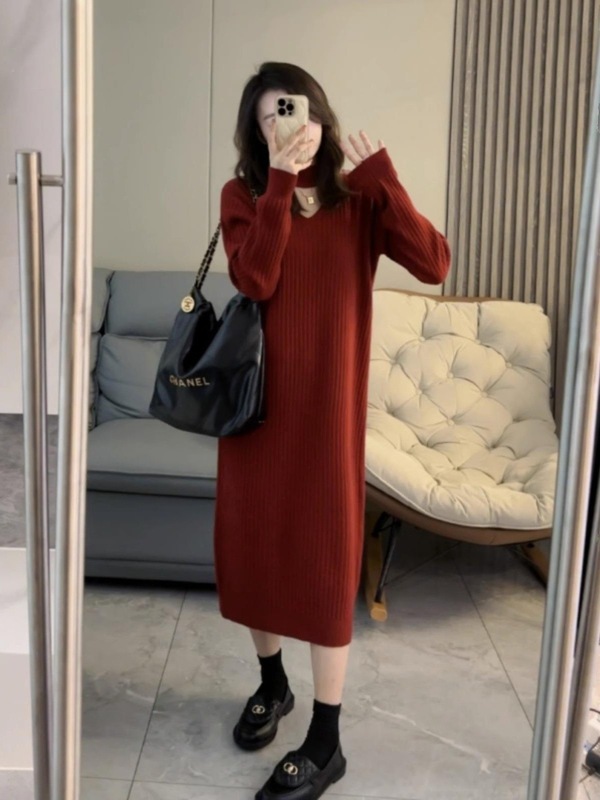 针织连衣裙女秋冬新款温暖设计感中长款显瘦遮肉内搭打底毛衣裙子|undefined