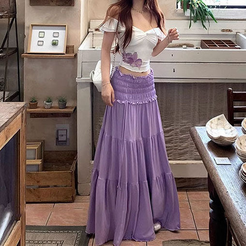 女性のための美しい夏の小さなスーツ、夏のフレンチな雰囲気のリゾートスタイルのワンショルダートップとハーフ丈スカートの2点セット|undefined