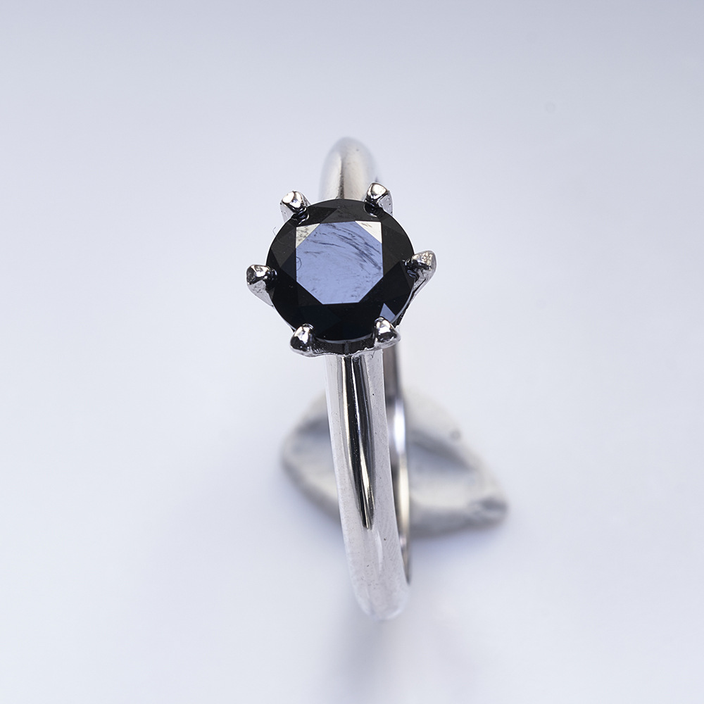 Clásico de seis garras 1 quilates negro azul verde anillo de piedra de mormonton plata esterlina joyas de mujer transfronterizas TK exclusivo en stock