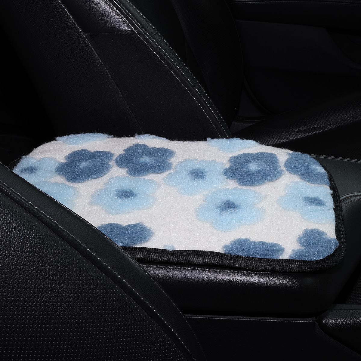 New Floral Lamb Wool Car Armrest Box Mat in Vibrant Red, Cross-Border Dropshipping