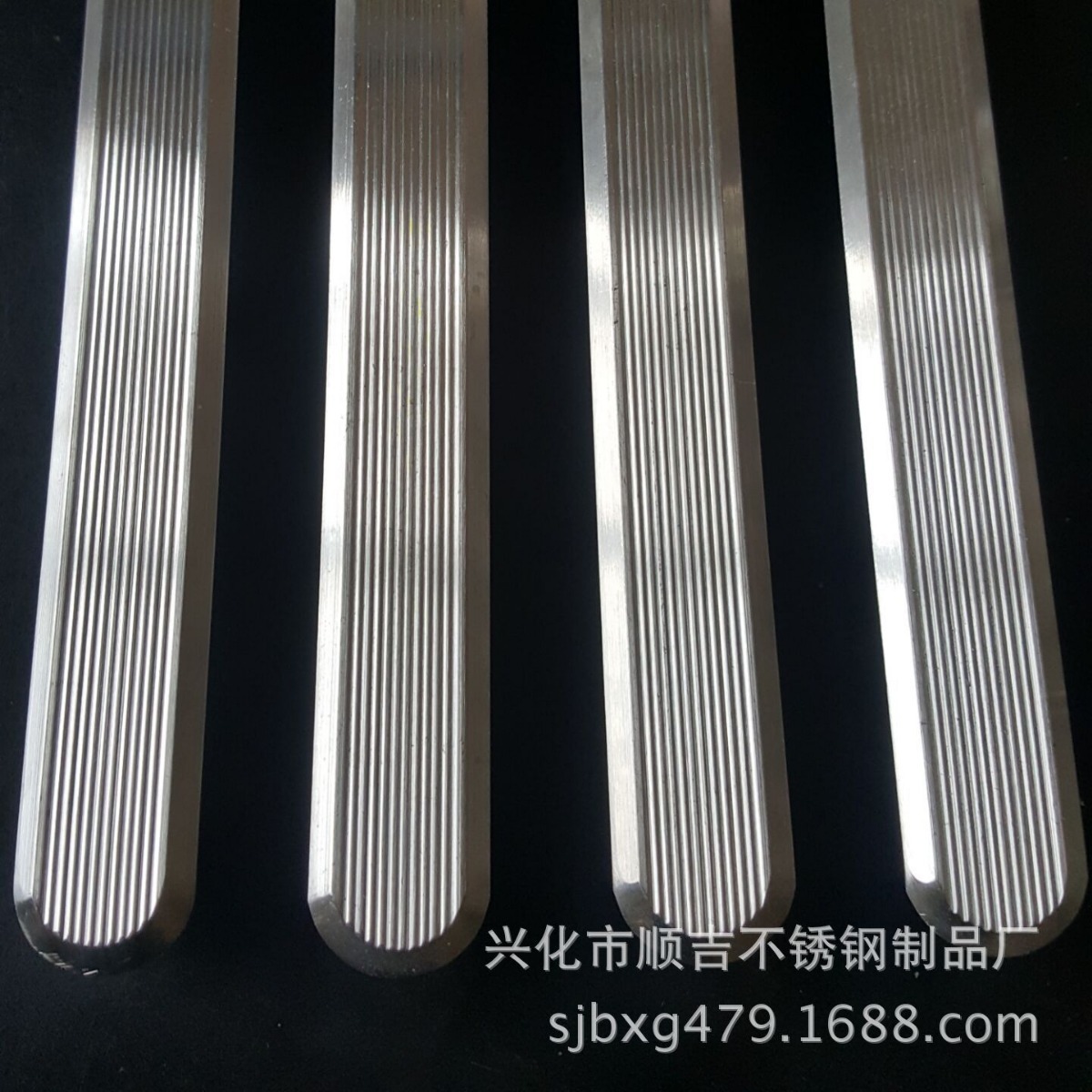 供应不锈钢盲道条防护耐用人行道防滑承重耐用