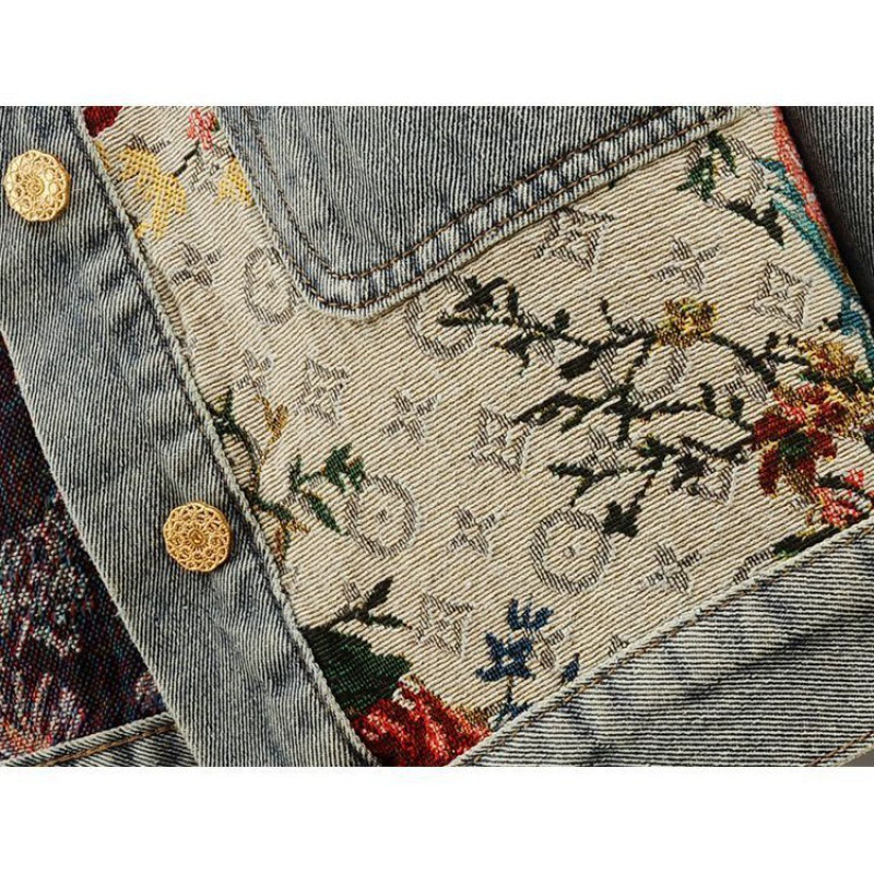 Denim short jacket, oversized loose fit with floral patchwork, cropped style