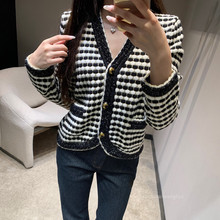 黑白波点V领针织开衫女 复古小香风舒适百搭长袖上衣秋季 ZW63803