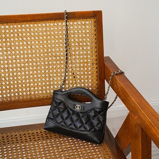 ������С���L�֙C����Ƥ����31bag����24c���μ�б������朗l