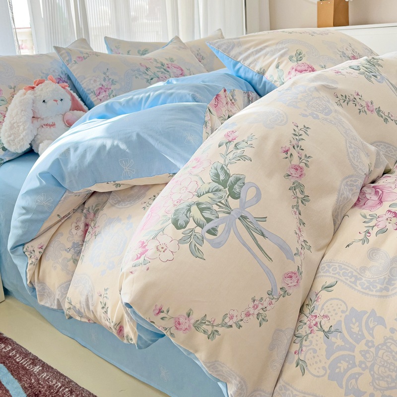 Personalizado en fábrica, sábanas de algodón de algodón de clase A, juego de cuatro piezas, cama de dormitorio de estudiantes floral, juego de tres piezas, funda de edredón, sábana