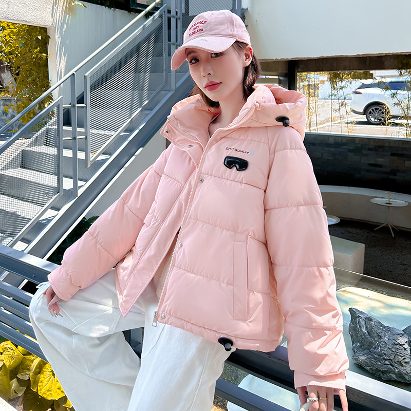 Ropa de algodón para mujeres otoño y invierno 2025 nuevo estilo de estilo universitario corto suelto y grueso vestido de pan vestido de algodón de color caramelo chaqueta de algodón image 8