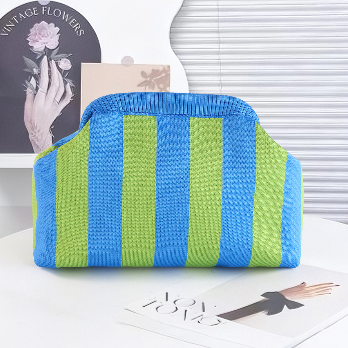 Bolsa de nube para damas bolsas de tejido portátiles bolsas de almacenamiento a rayas bolsas de maquillaje universal bolsas de mano de tejido volador agujeradas bolsas de mujer image 8
