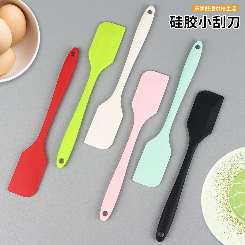 Baking Tools Silicone Scraper small size One-piece Baking Scraper Spatula Cream Cake Jam Spatula Baking Tools Silicone Scraper small size One-piece Baking Scraper Spatula Cream Cake Jam Spatula