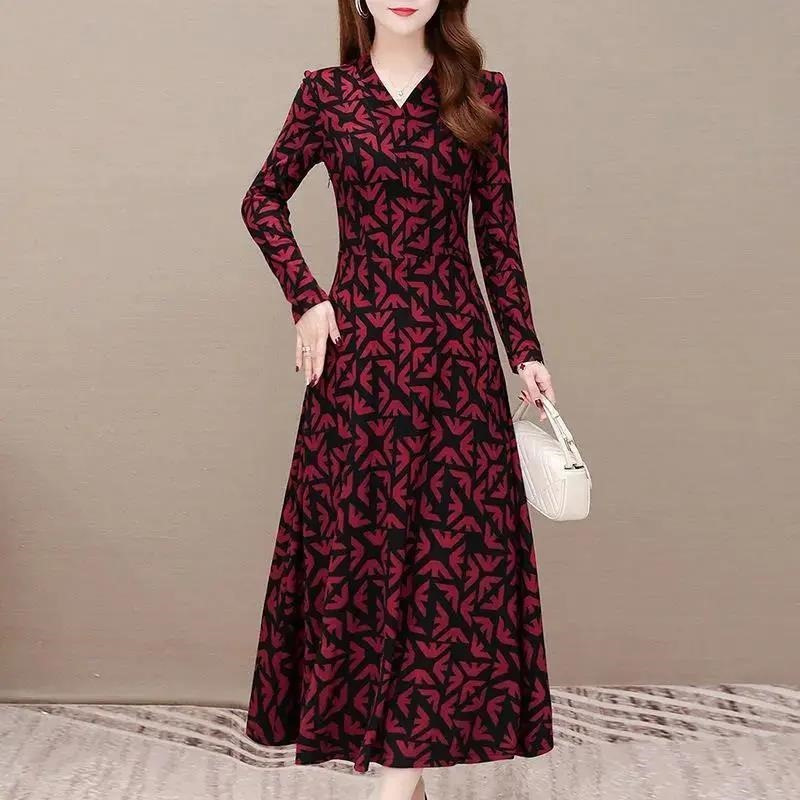 オリジナルサイズの中年婦人服プリントワンピースファッション減齢vネック直貢ですねミディアムワンピース