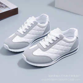 小白鞋女鞋平底板鞋2023冬季新款韩版时尚运动鞋上班通勤百搭轻便
