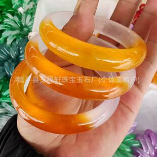 �S�����l�߱�����װ��SʯӢ�������Cһ����Ů��ƽ���Cֱ��؛Դ