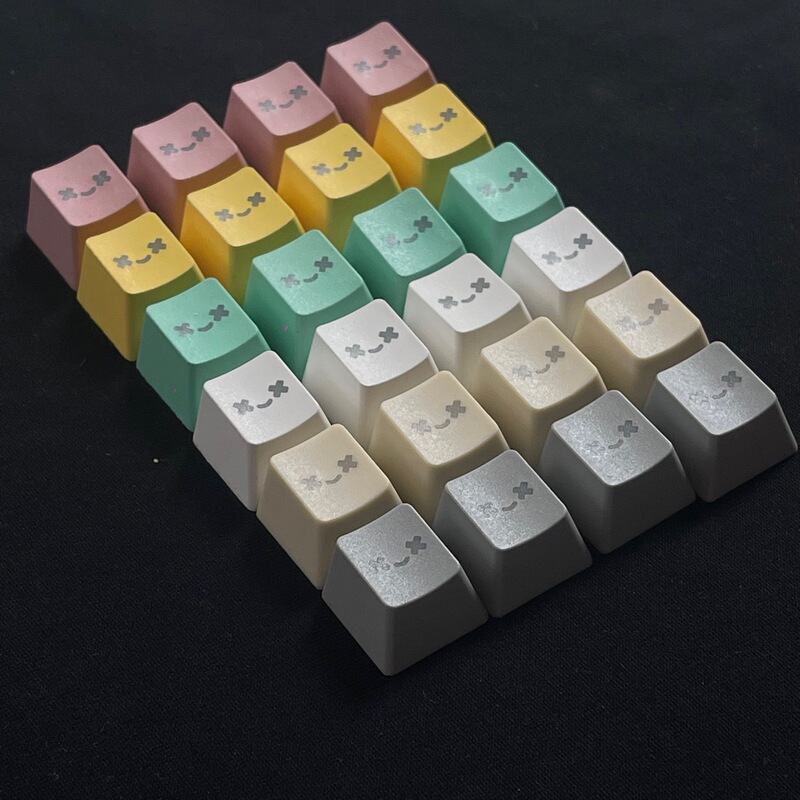 In-Stock Wholesale Smiley Face Translucent Two-Color Injection Molded Pink Yellow Green Gray White Mechanical Keyboard Keycaps Abs Original Height