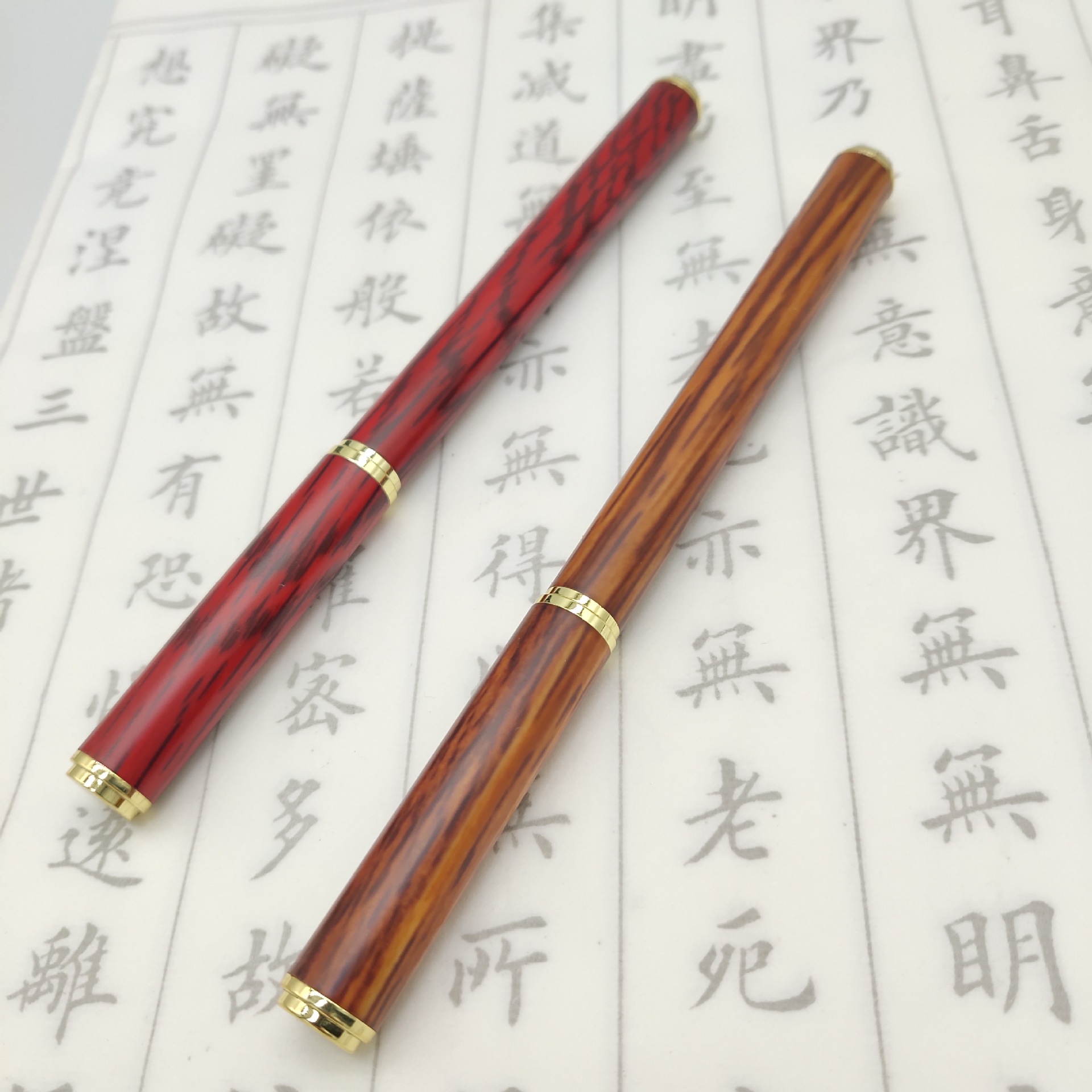 Brush-style steel pen, wolf hair small regular script portable metal calligraphy pen, slender gold script beautiful handwriting practice soft tip pen, can add ink